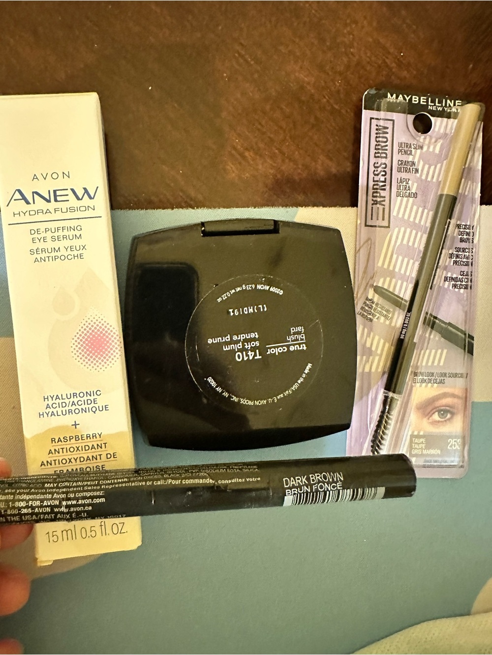 Cosmetic Bundle - Picture 6 of 7
